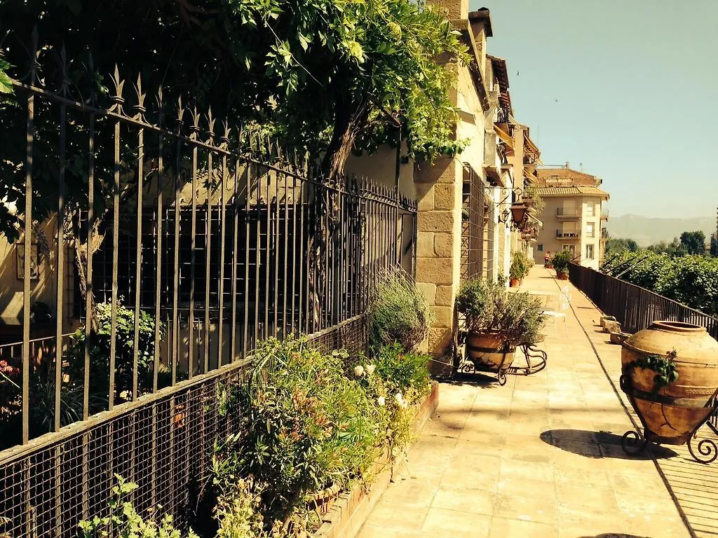 Lo Palauet De La Muralla Balaguer 2*,  Spanien