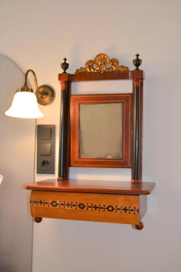 Lo Palauet De La Muralla Balaguer Bed & Breakfast