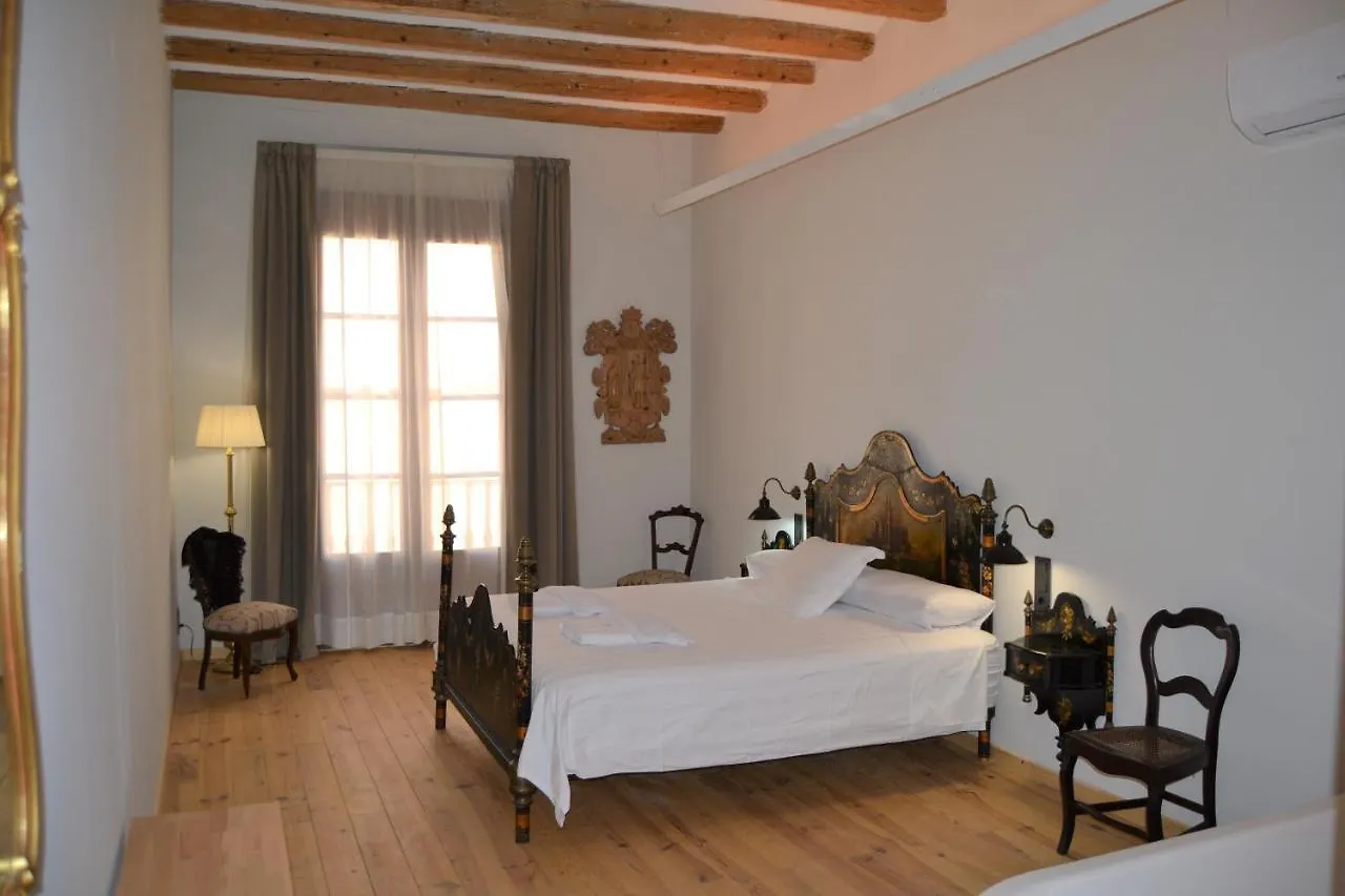 Lo Palauet De La Muralla Balaguer Bed & Breakfast