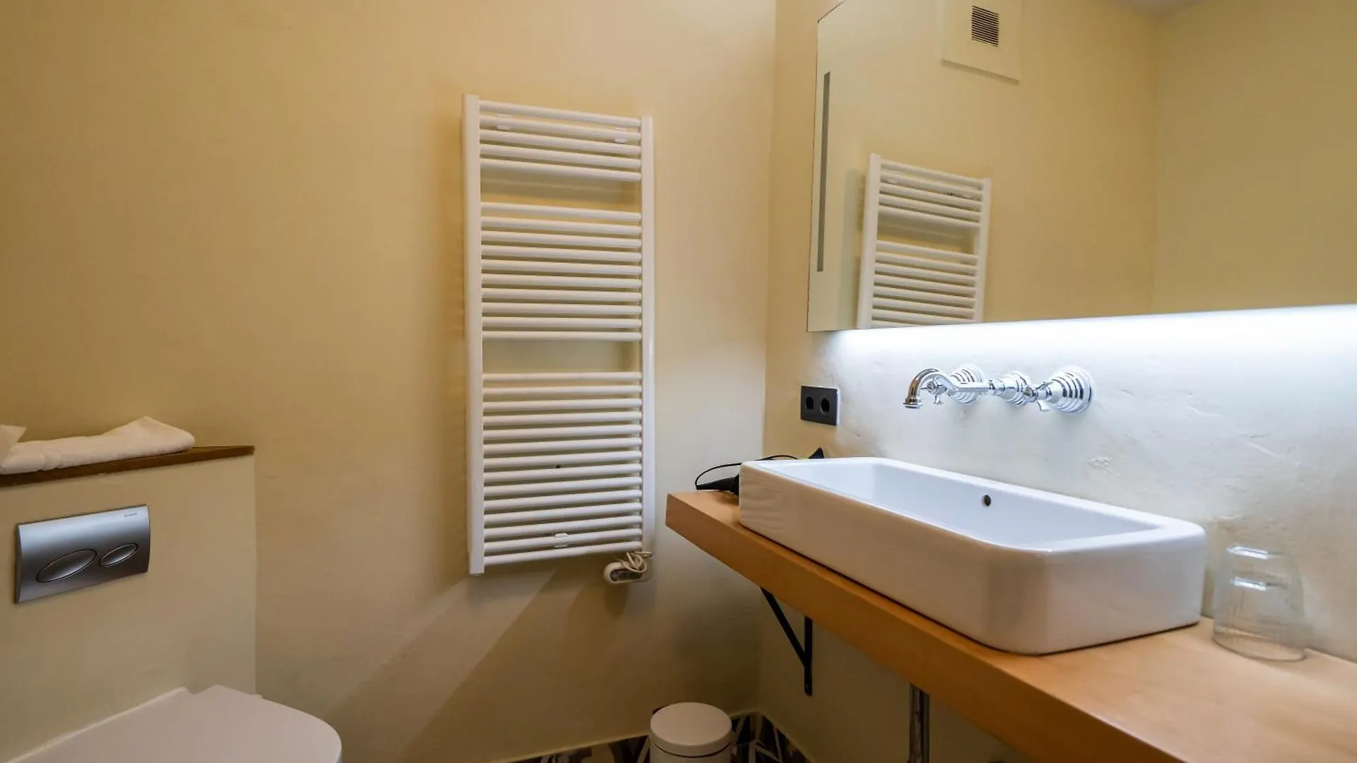 Bed & Breakfast Lo Palauet De La Muralla Balaguer